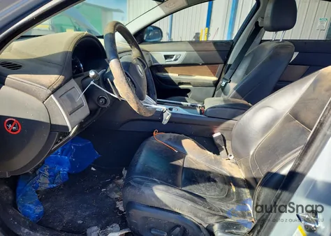 2013 Jaguar Xf из США, поврежденный, VIN SAJWA0ESXDPS88982